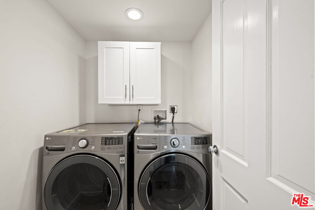 7377 Pyramid Place Los Angeles, CA 90046 - Photo 41 of 50