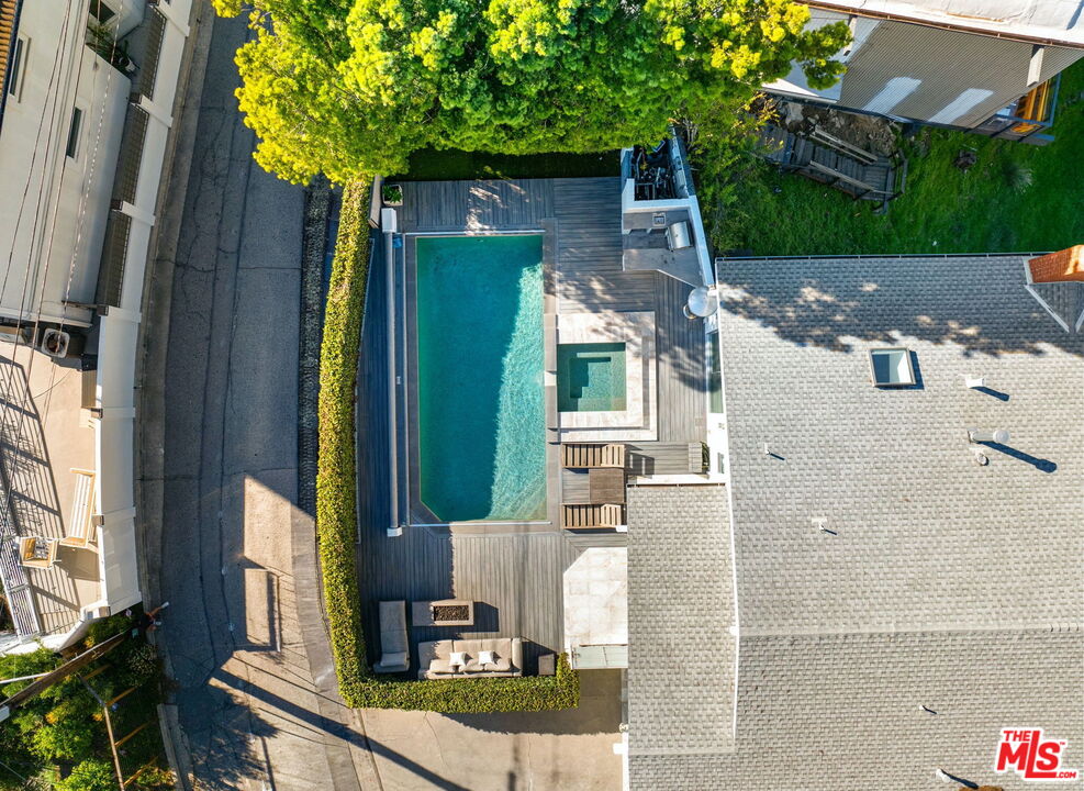 7377 Pyramid Place Los Angeles, CA 90046 - Photo 45 of 50