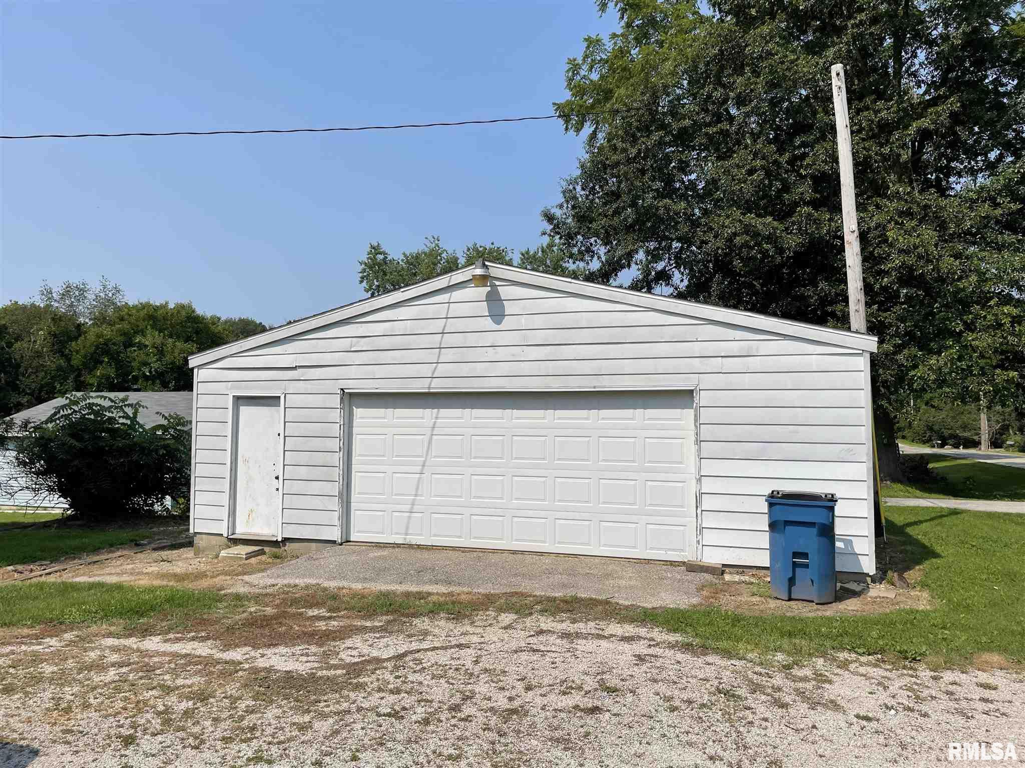 2986 Sandhill Road Springfield, IL 62707 - Photo 2 of 6 Gallery Image 2