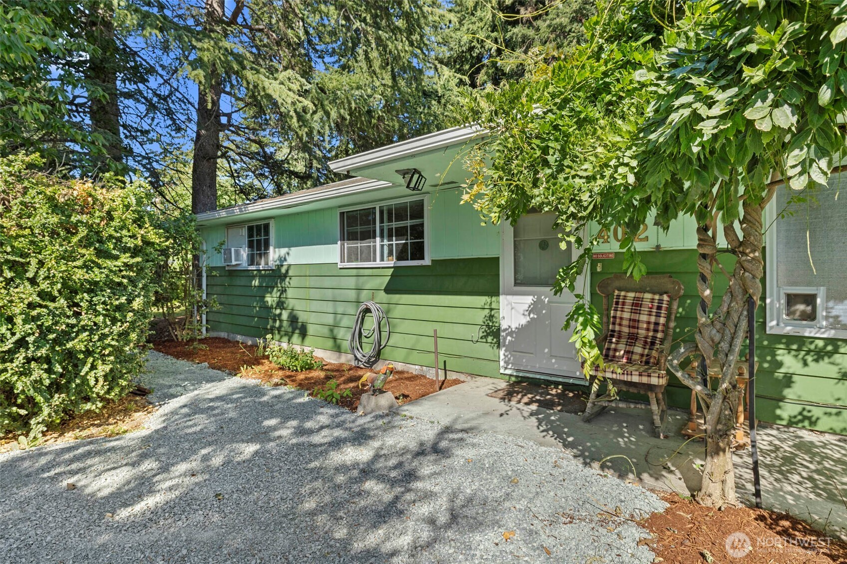 402 South Gardner Road Burlington, WA 98233 - Photo 4 of 27