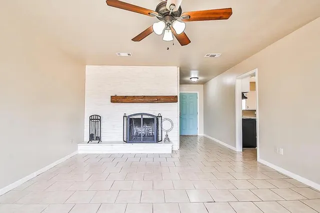 a view of livingroom with washer and dryer