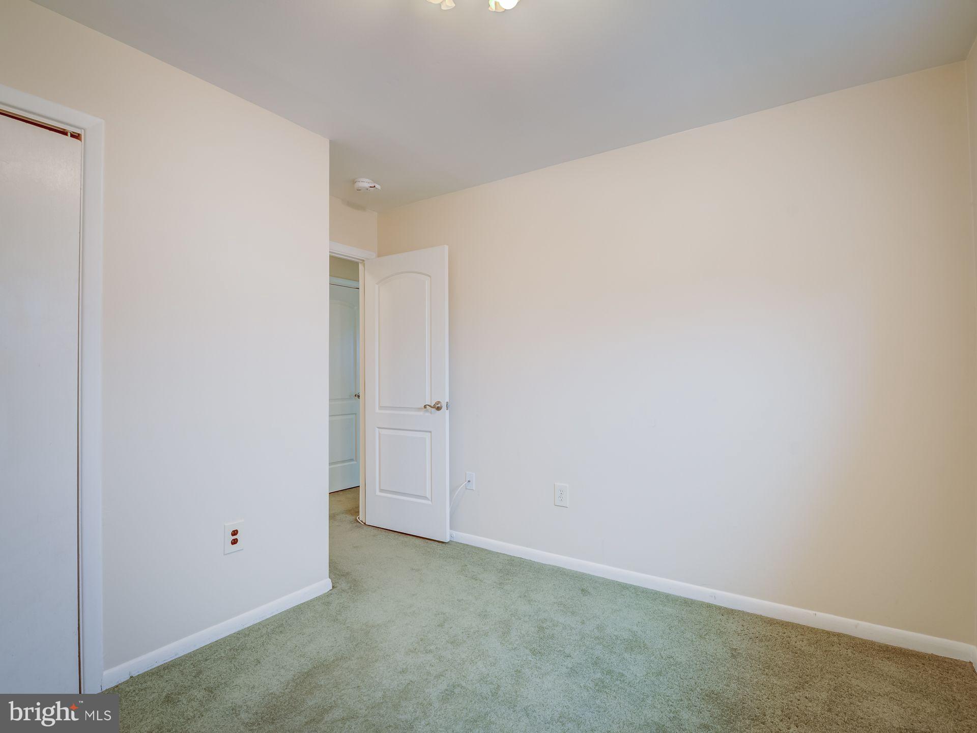 16111 Laurel Ridge Drive Laurel, MD 20707 - Photo 20 of 61 UPPER BEDROOM
