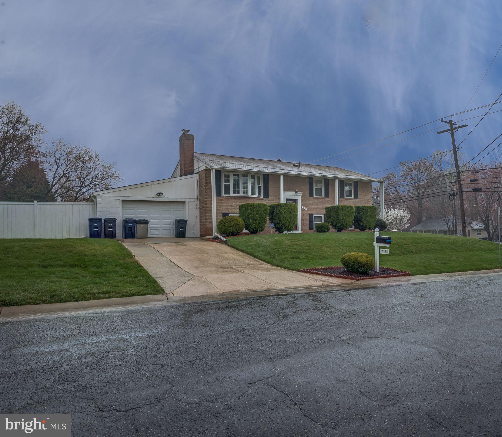 16111 Laurel Ridge Drive Laurel, MD 20707 - Photo 3 of 61 FRONT
