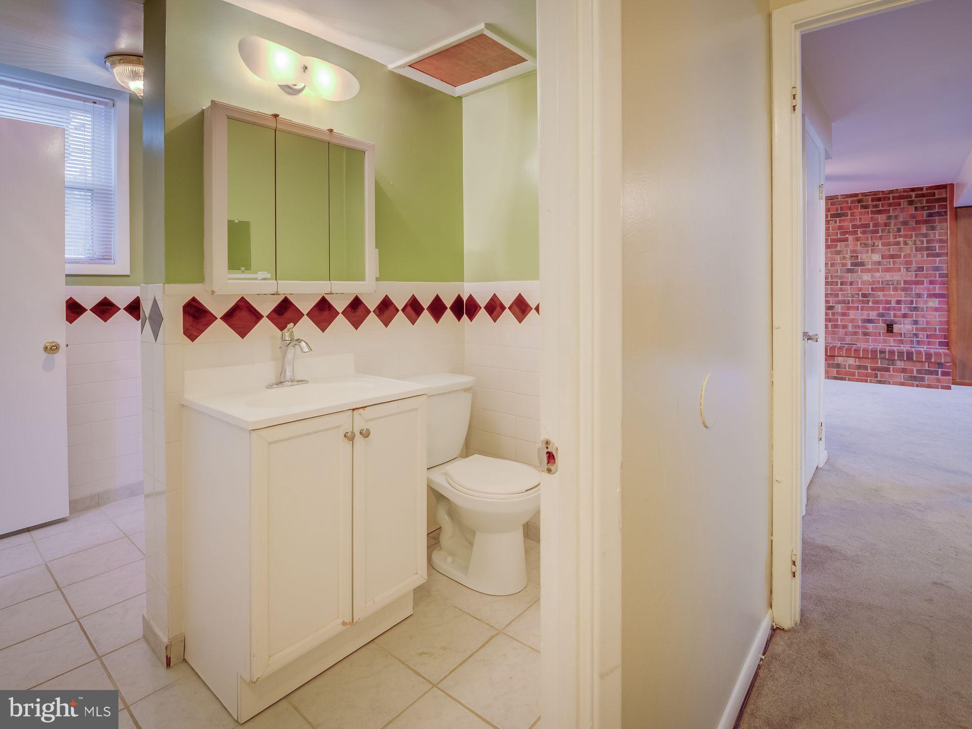 16111 Laurel Ridge Drive Laurel, MD 20707 - Photo 60 of 61 LOWER LEVEL BATHROOM