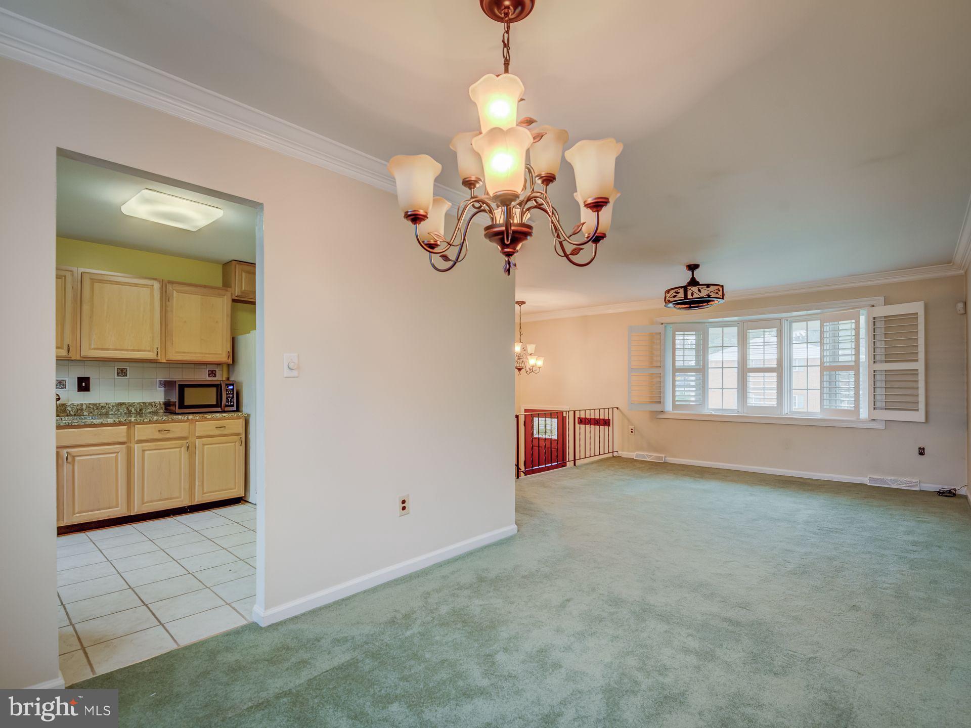 16111 Laurel Ridge Drive Laurel, MD 20707 - Photo 10 of 61 DINING / LIVING / KITCHEN AREA