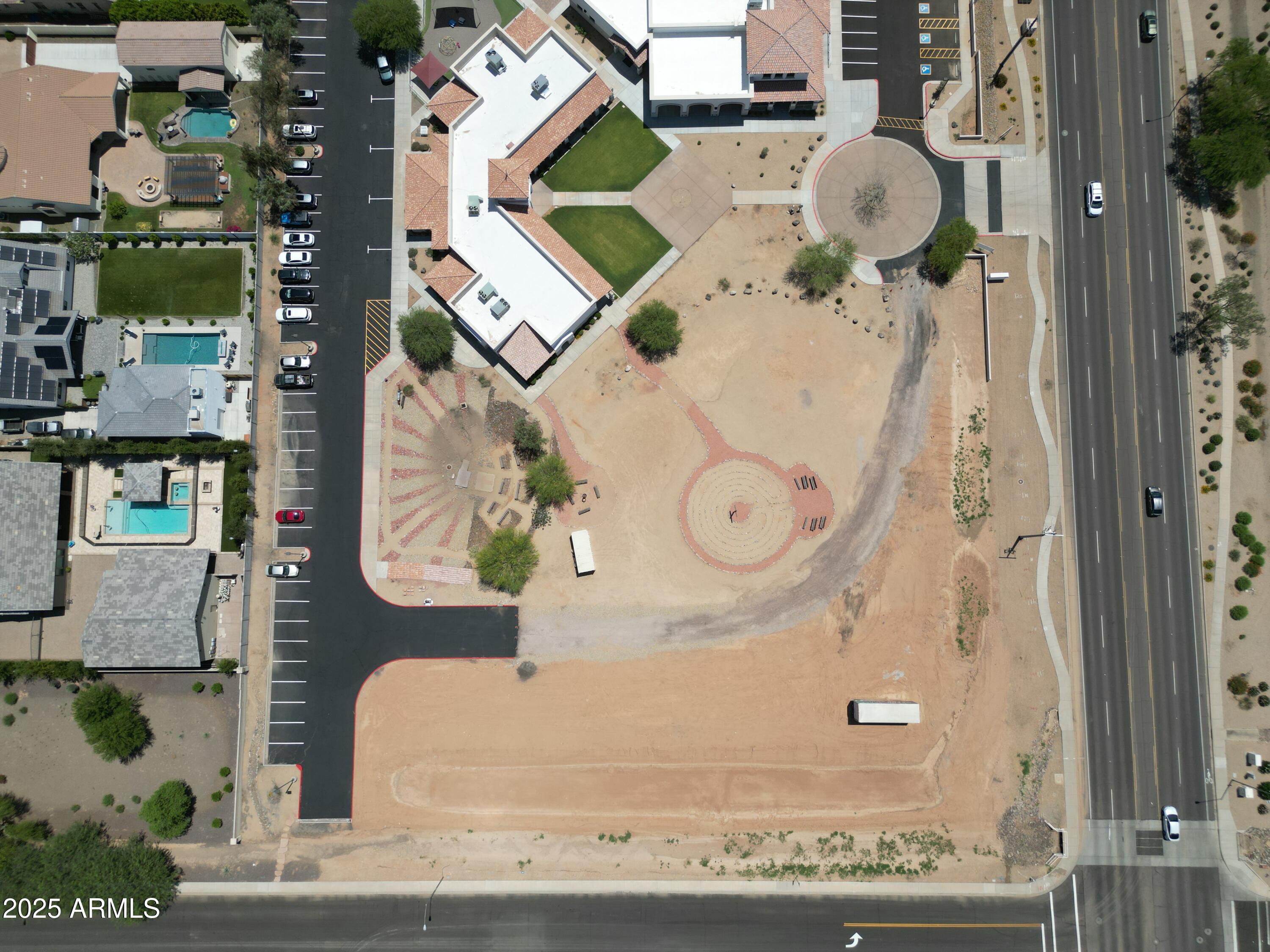 84-xx West Deer Valley Road Peoria, AZ 85383 - Photo 7 of 7 an aerial view of a entryway