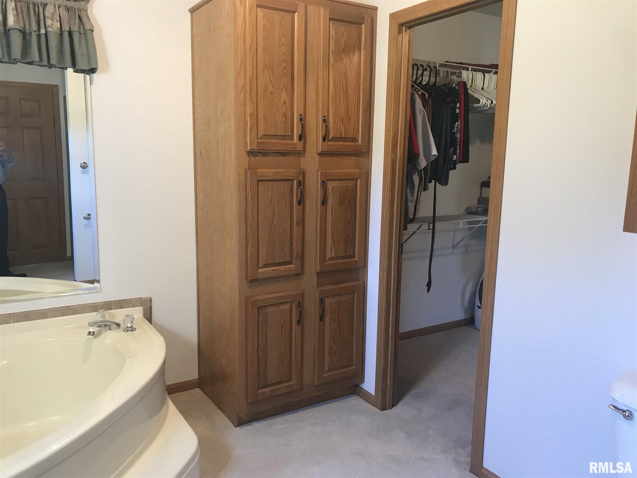 5569 West Stotlar Avenue Carterville, IL 62918 - Photo 12 of 37 Gallery Image 12