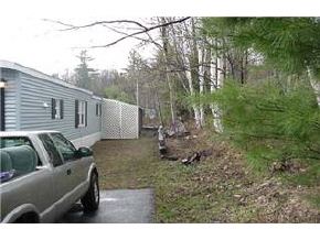 31 No Windy Road Tilton, NH 03276 - Photo 4 of 9