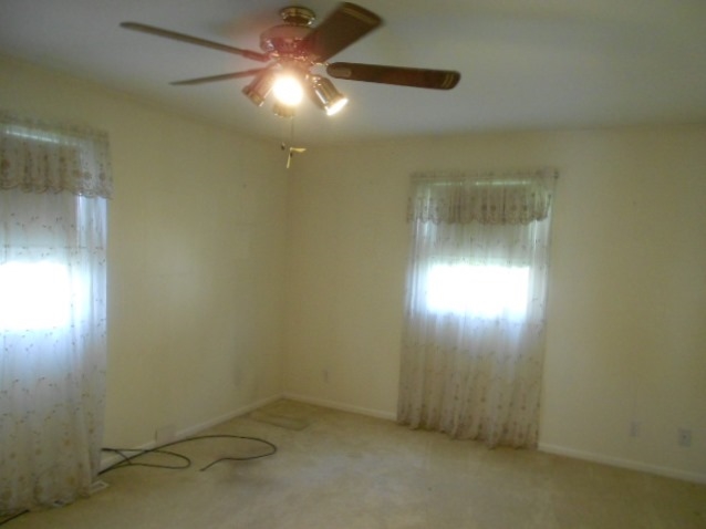 1007 Glencoe Road Alma, MI 48801 - Photo 19 of 24 1844337-18.JPG