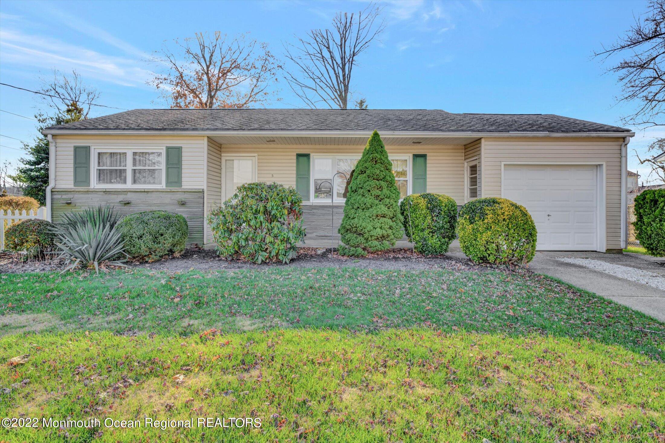 5 Copper Lane, Hazlet, NJ 07730 Compass