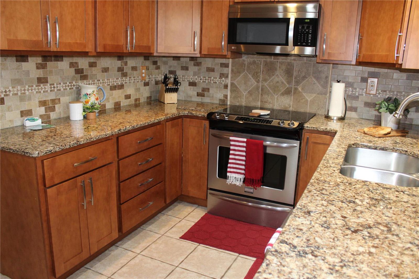 15290 North Humbert Road Brighton, IL 62012 - Photo 12 of 53