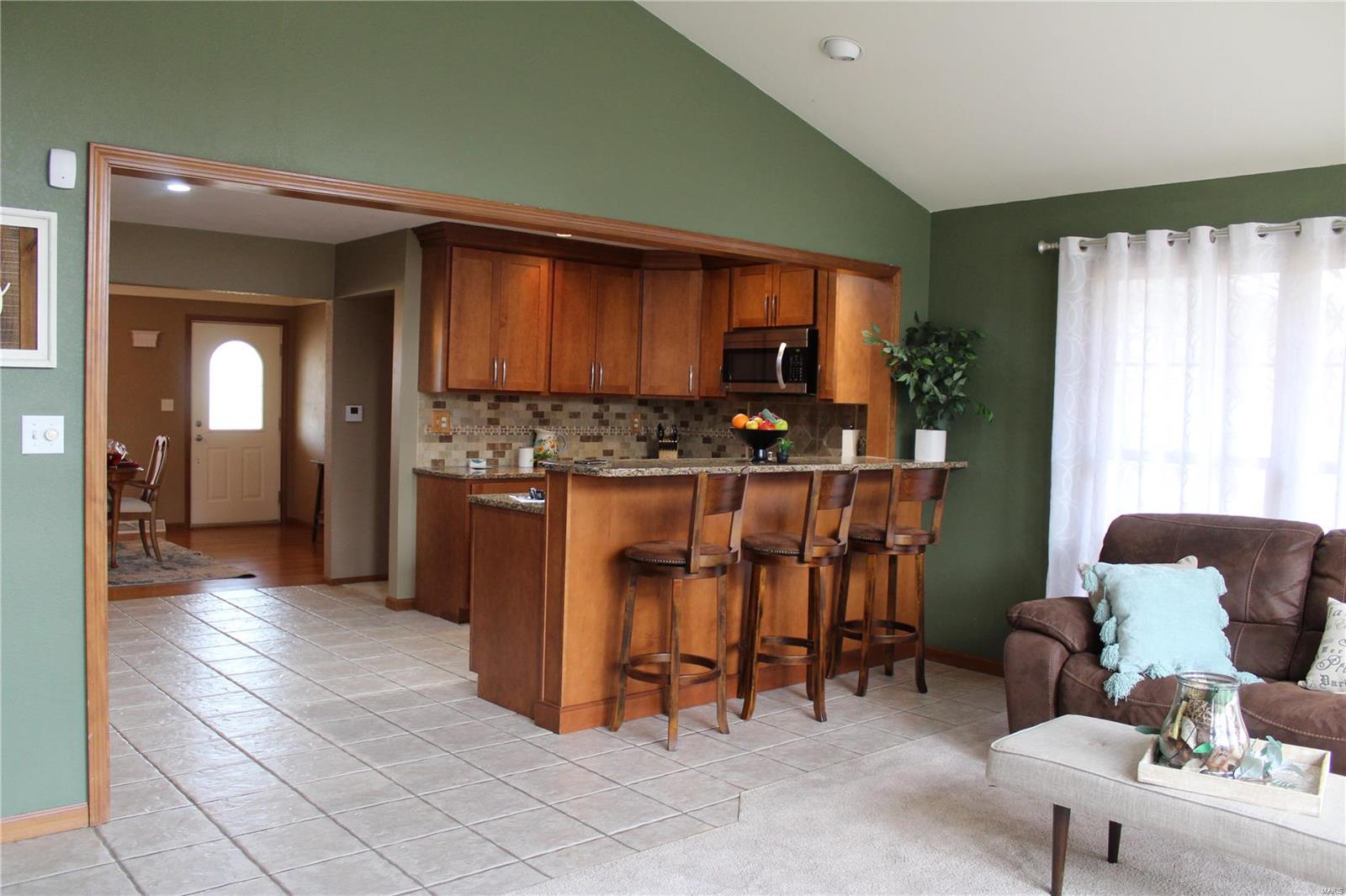 15290 North Humbert Road Brighton, IL 62012 - Photo 15 of 53