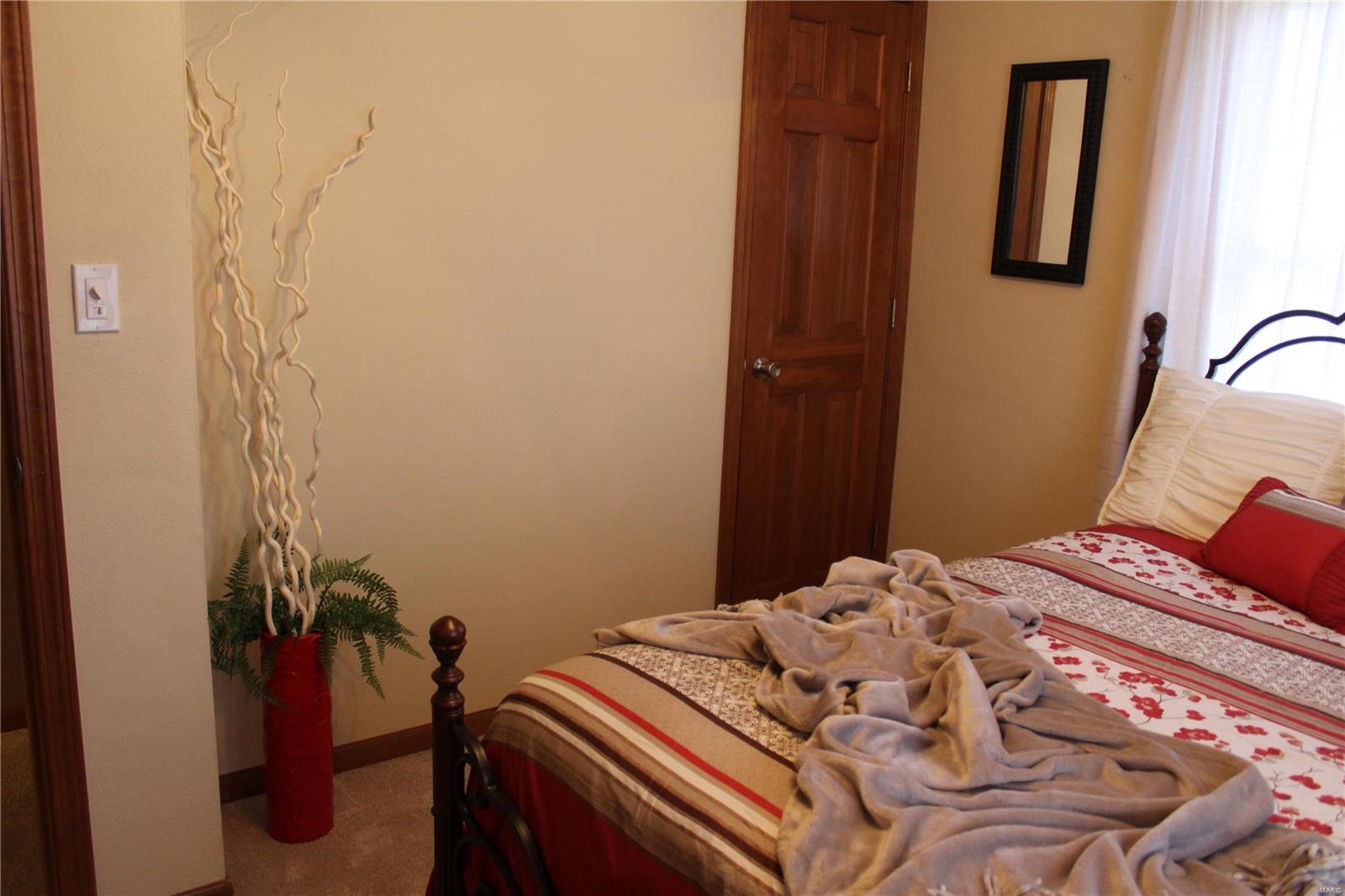 15290 North Humbert Road Brighton, IL 62012 - Photo 35 of 53