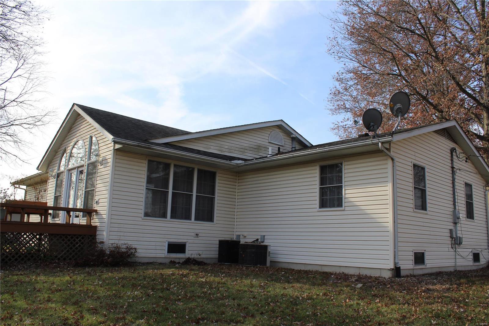 15290 North Humbert Road Brighton, IL 62012 - Photo 50 of 53