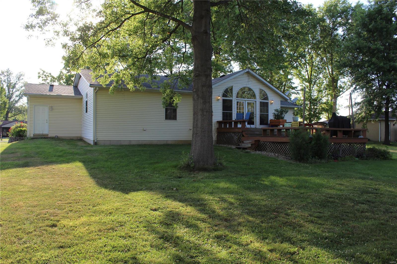 15290 North Humbert Road Brighton, IL 62012 - Photo 6 of 53