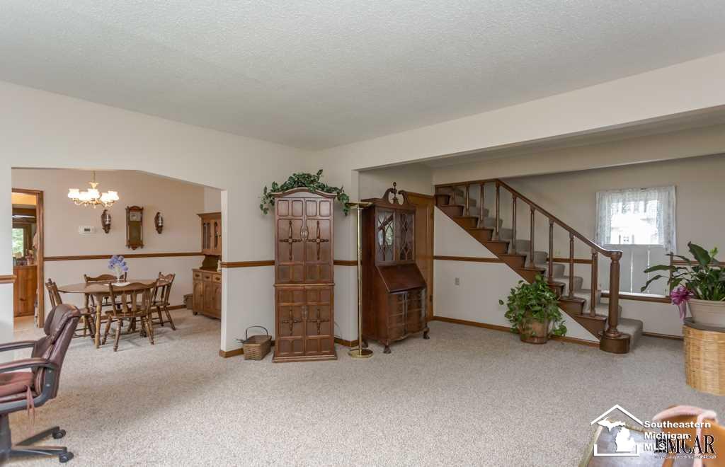 8265 Monroe Road Lambertville, MI 48144 - Photo 8 of 29