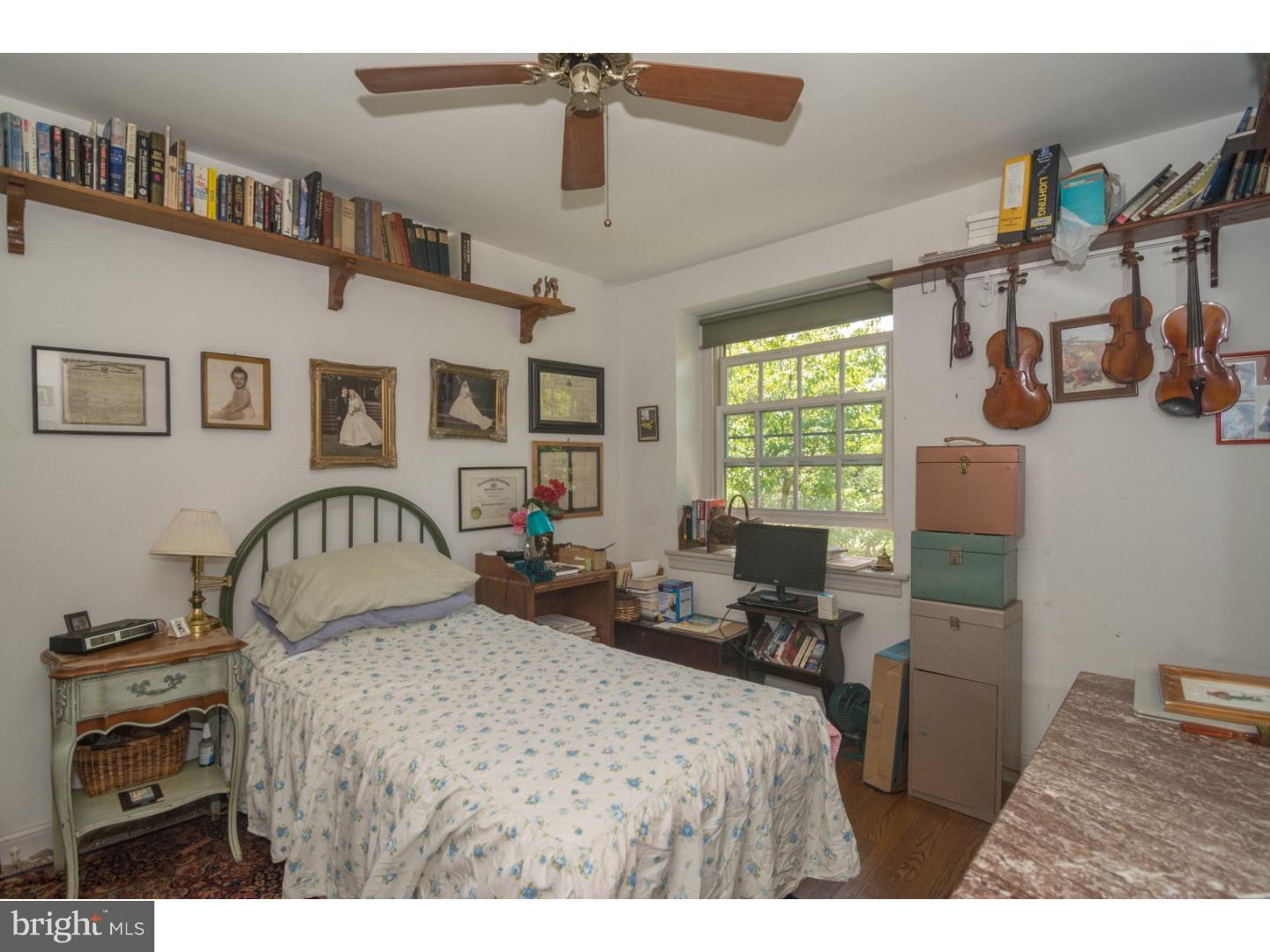 629 Washington Lane Rydal, PA 19046 - Photo 21 of 24 Bedroom 2