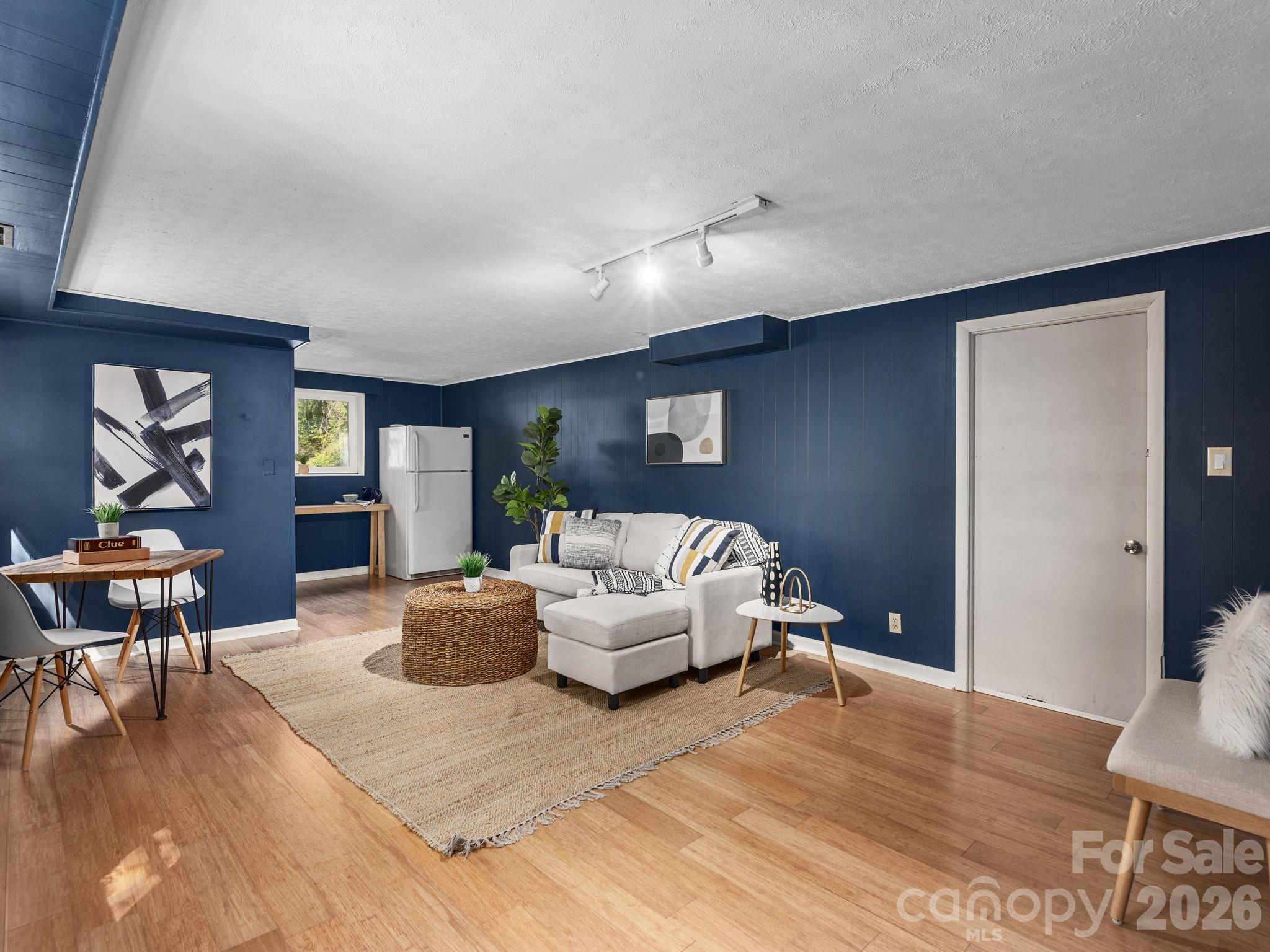 8 Fernlawn Road Asheville, NC 28805 - Photo 27 of 40 Gallery Image 27