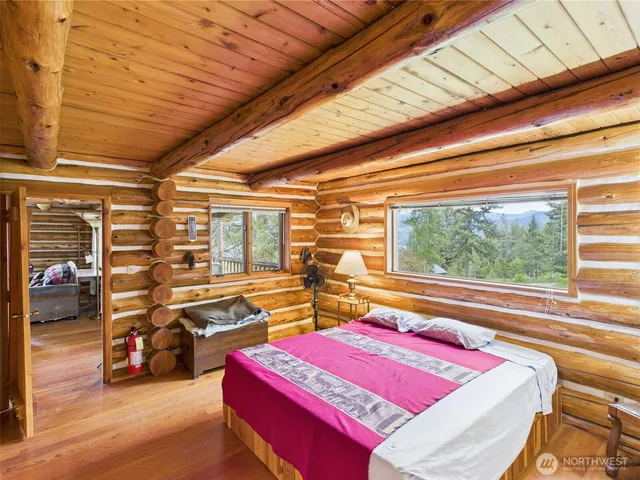 a view of a entryway