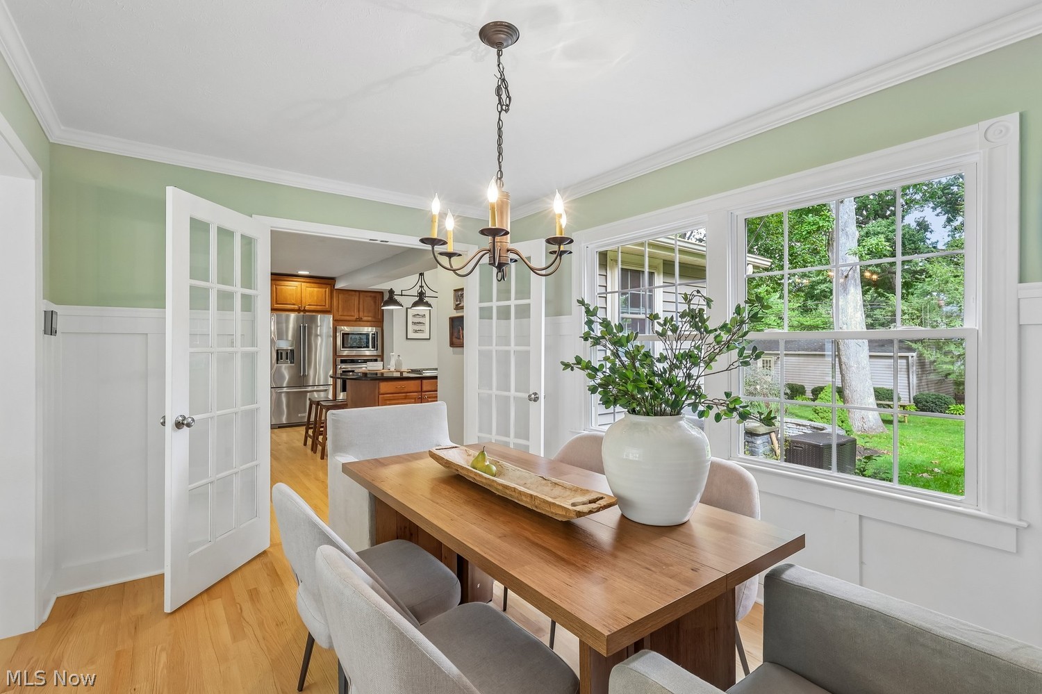 28412 Knickerbocker Road Bay Village, OH 44140 - Photo 10 of 50 Gallery Image 10