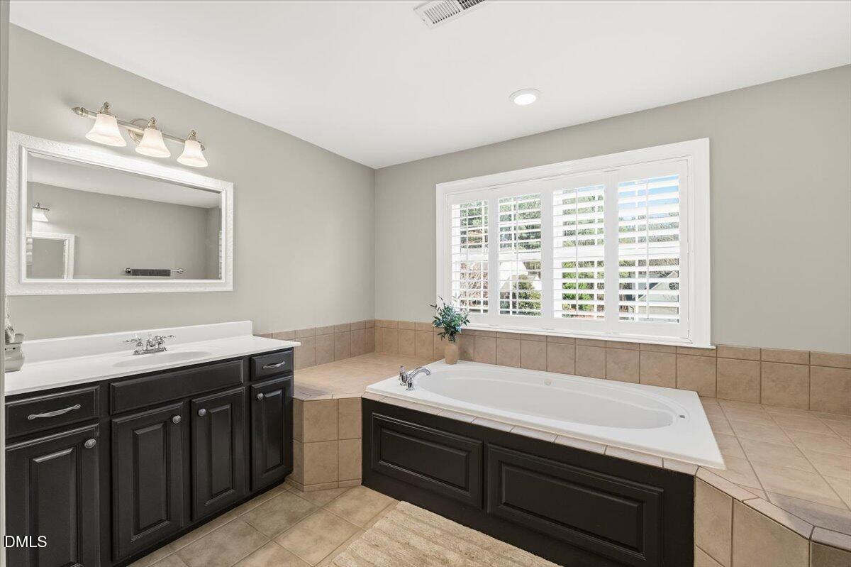 7828 Percussion Drive Apex, NC 27539 - Photo 47 of 88 60-P1313833