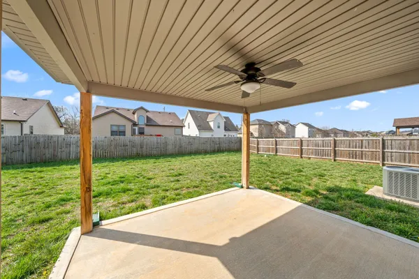$1,800 | 109 Ambridge Street, Oak Grove, KY 42262