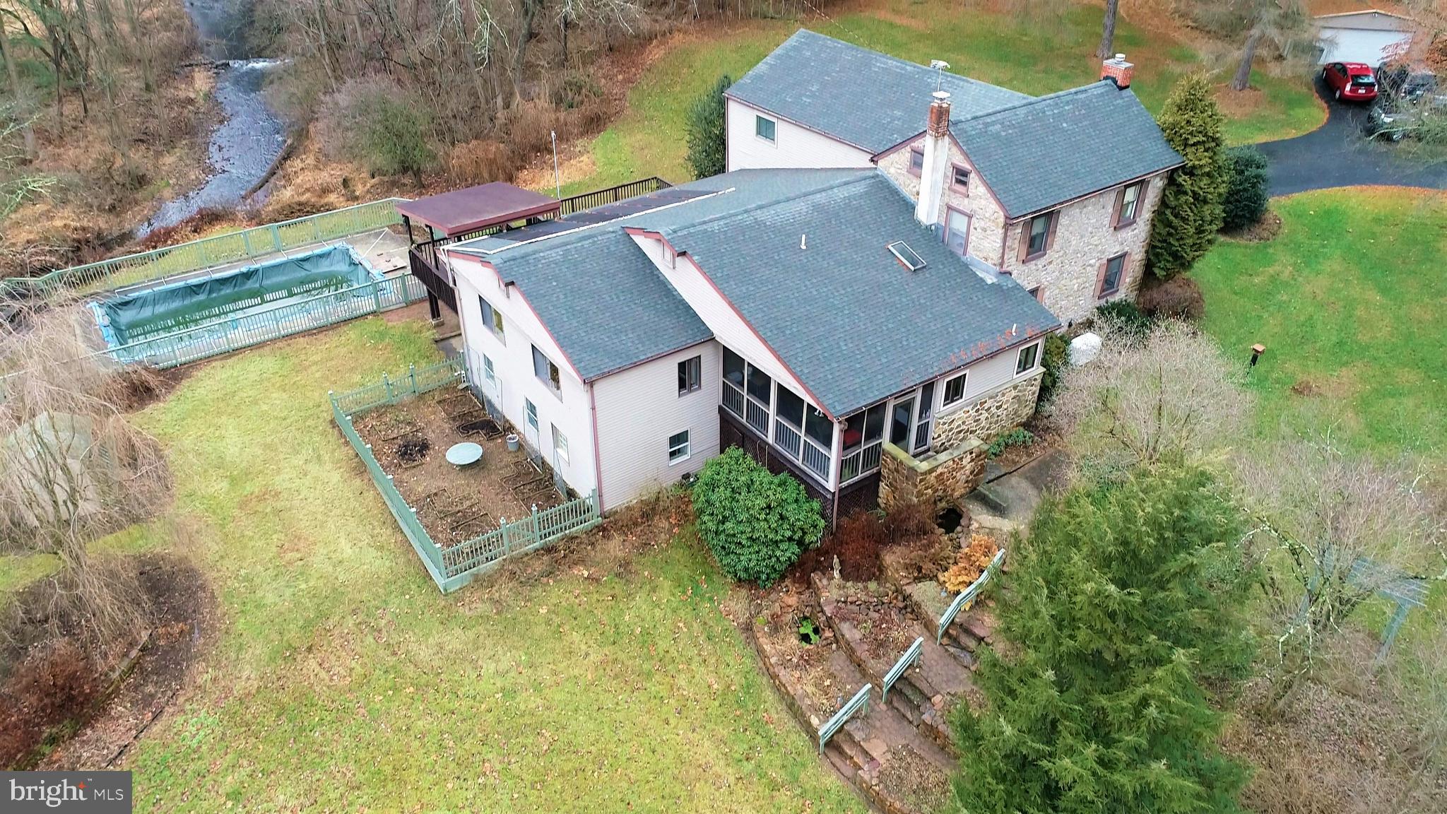 292 Dale Road Barto, PA 19504 - Photo 3 of 52 Gallery Image 3