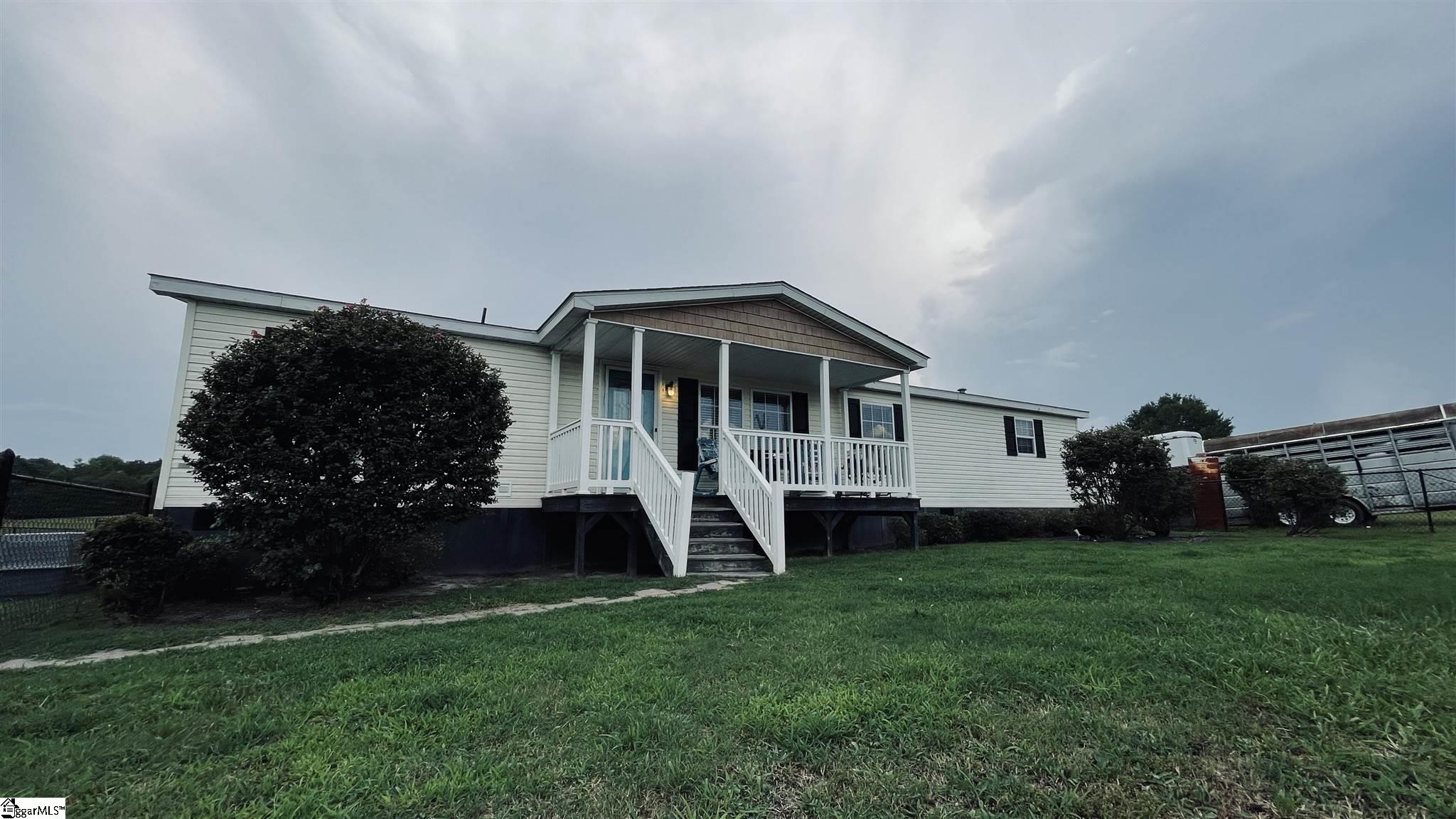 1041 Abercrombie Road Honea Path, SC 29654 - Photo 1 of 15
