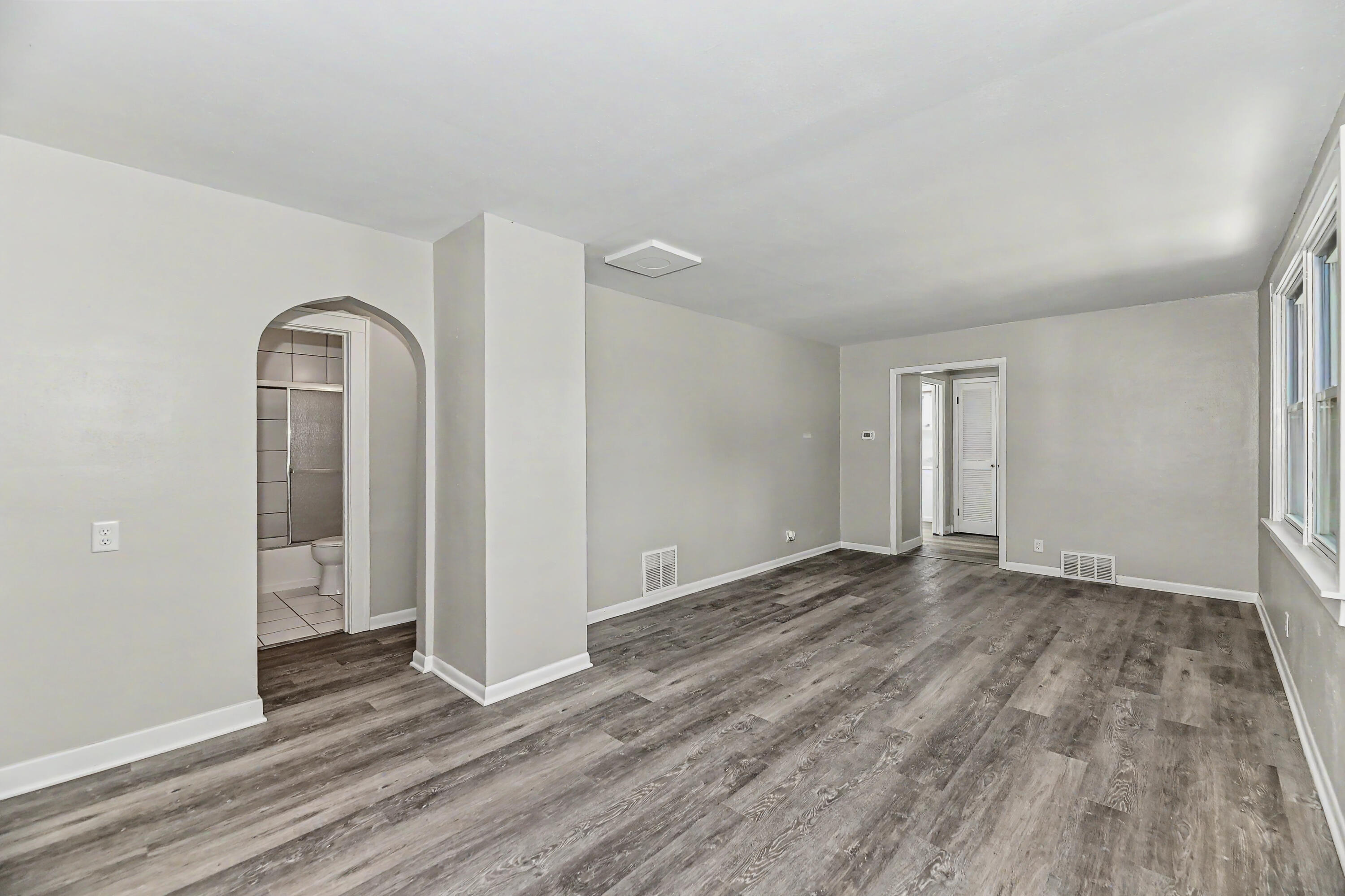 3400 8th Avenue Racine, WI 53402 - Photo 14 of 27 eigth-18