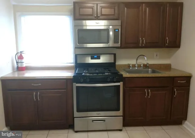 $1,580 | 6545 Grays Mill Road, Unit 3, Warrenton, VA 20187