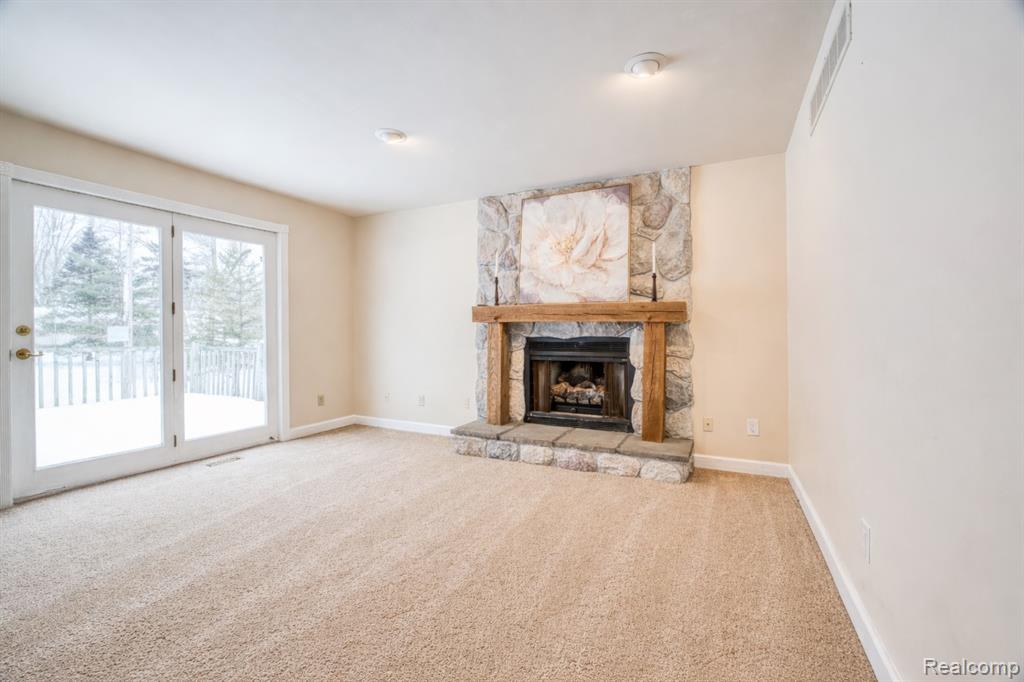 7700 Chamberlin Road Dexter, MI 48130 - Photo 4 of 57