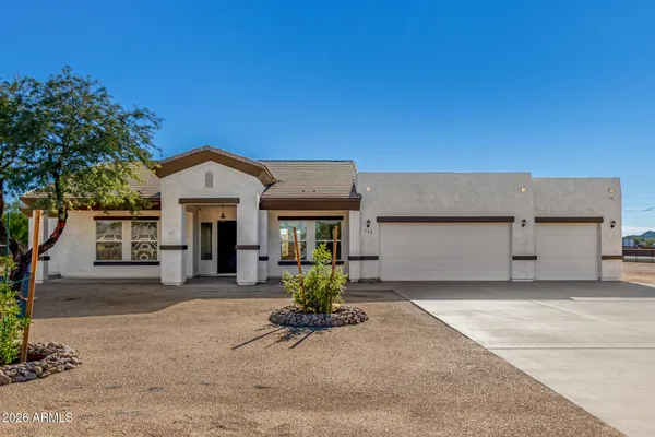 $849,999 | 711 East Cloud Road, Phoenix, AZ 85086