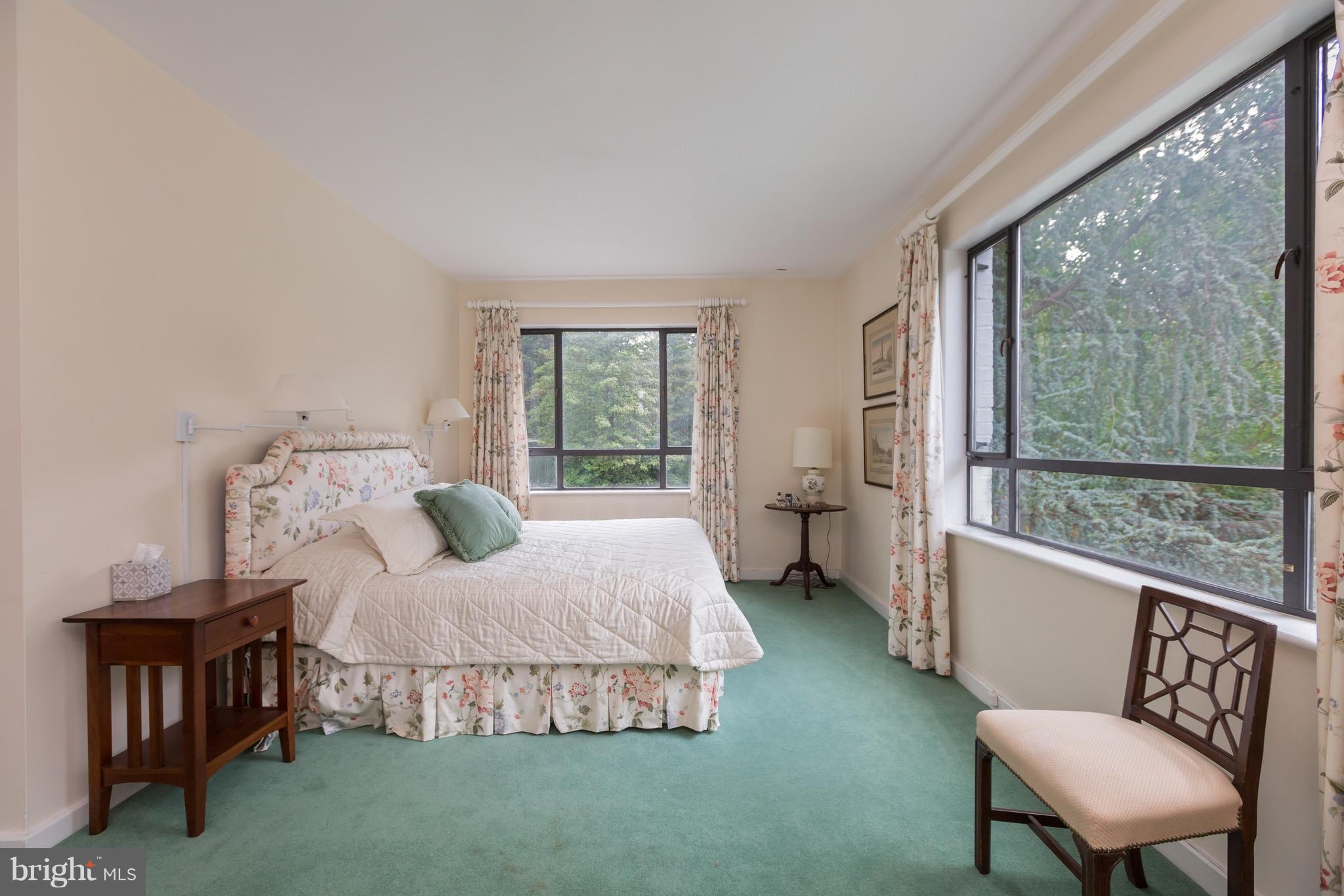 3125 Chain Bridge Road Northwest Washington, DC 20016 - Photo 8 of 12 Bedroom