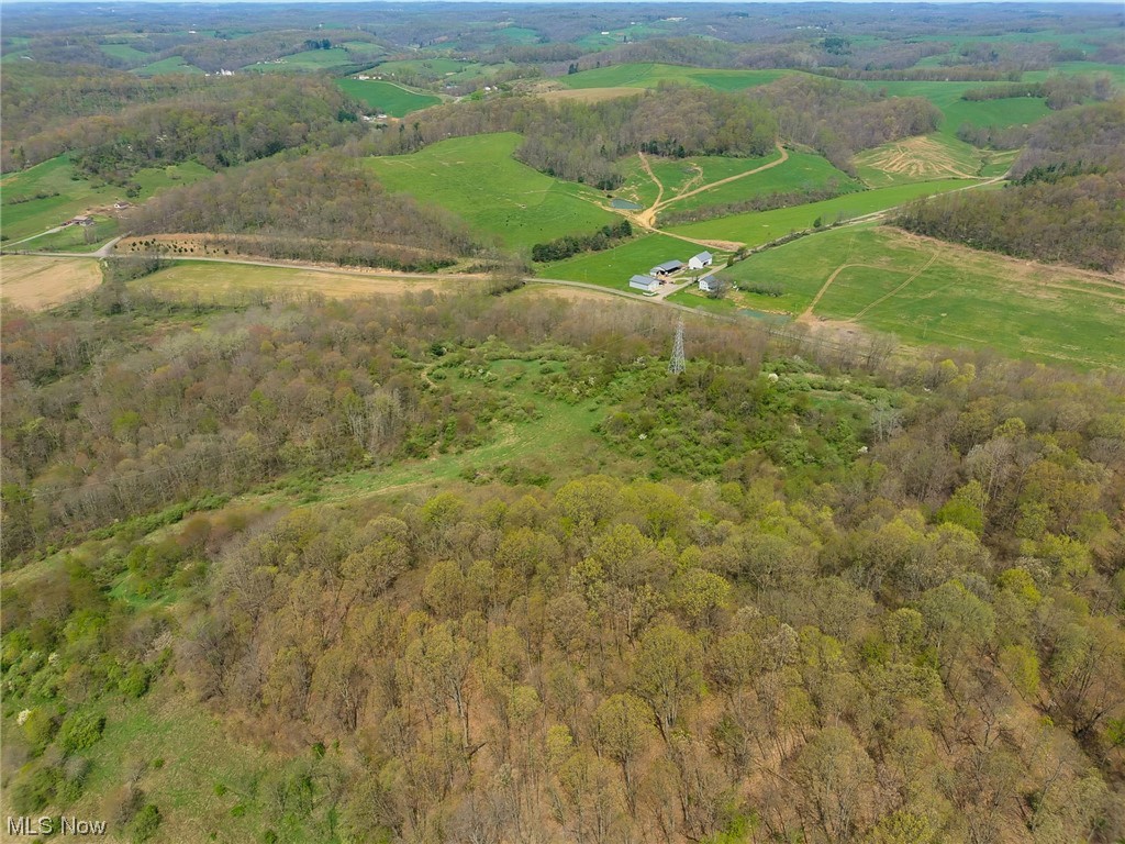 4221 Wolf Road Port Washington, OH 43837 - Photo 17 of 35 Gallery Image 17