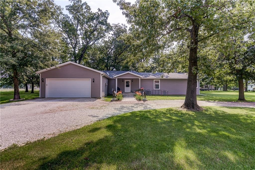 445 South Wyckles Road Decatur, IL 62522 - Photo 1 of 1