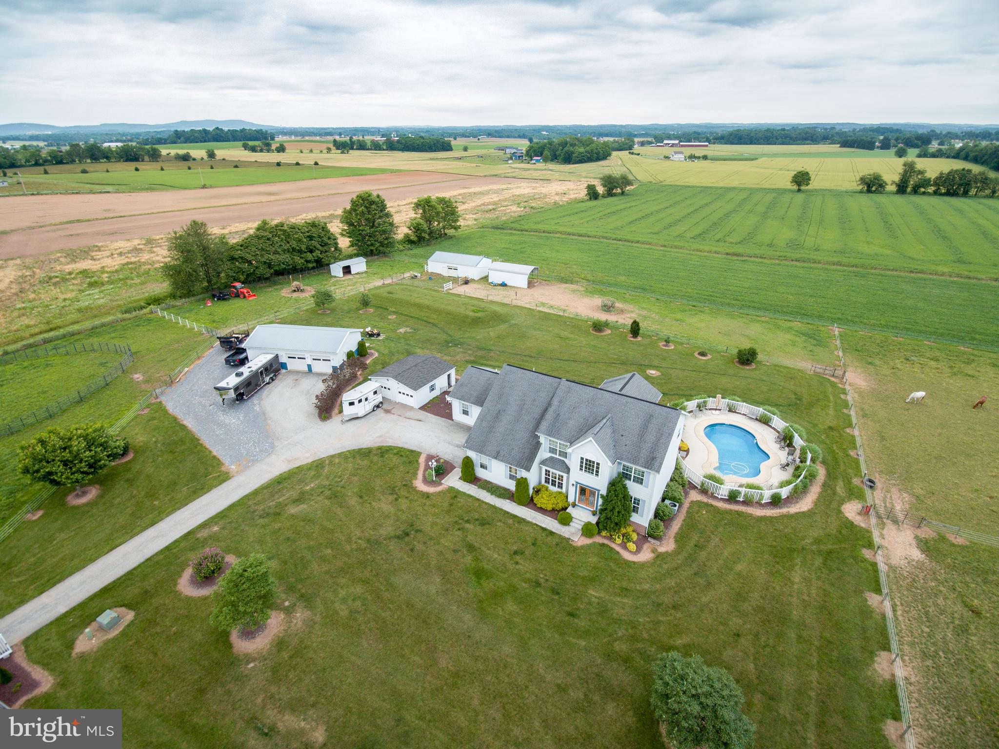 325 Littlestown Road Littlestown, PA 17340 - Photo 5 of 64