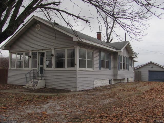 4854 Wanda Road Edwardsville, IL 62025 - Photo 3 of 12
