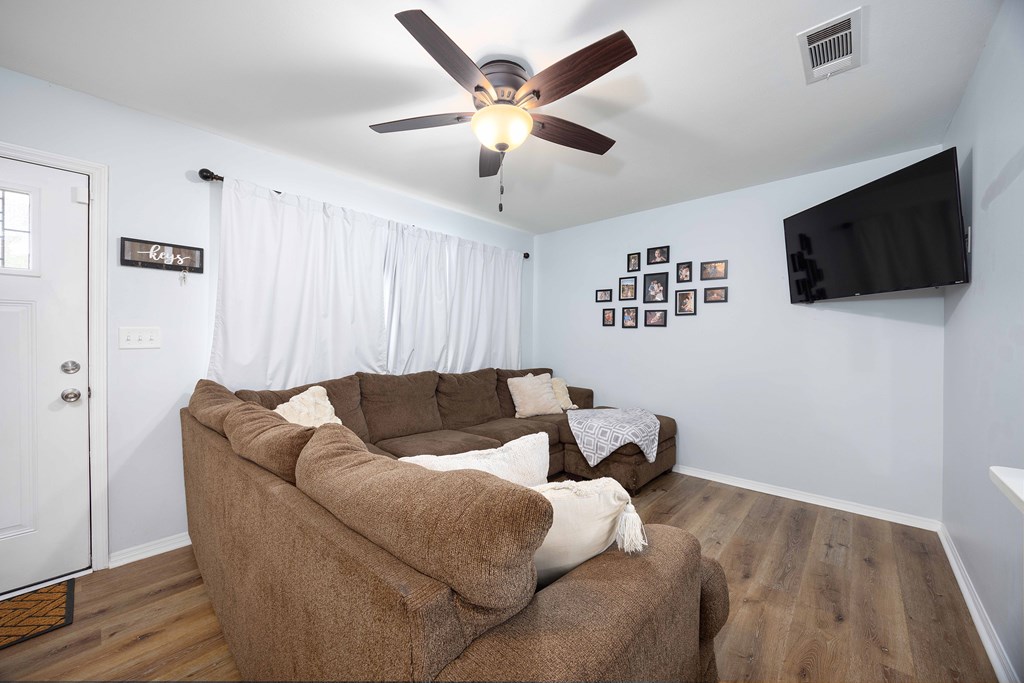 5434 Old Dominion Road Columbus, GA 31909 - Photo 4 of 18 Gallery Image 4