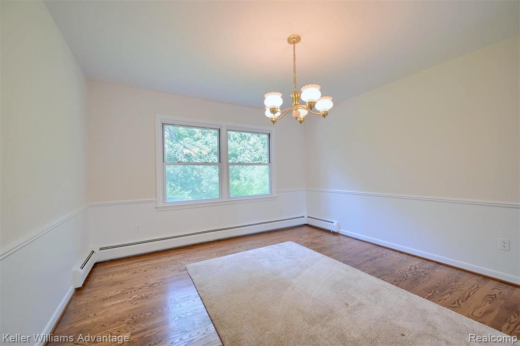 30025 Fox Grove Road Farmington Hills, MI 48334 - Photo 16 of 58