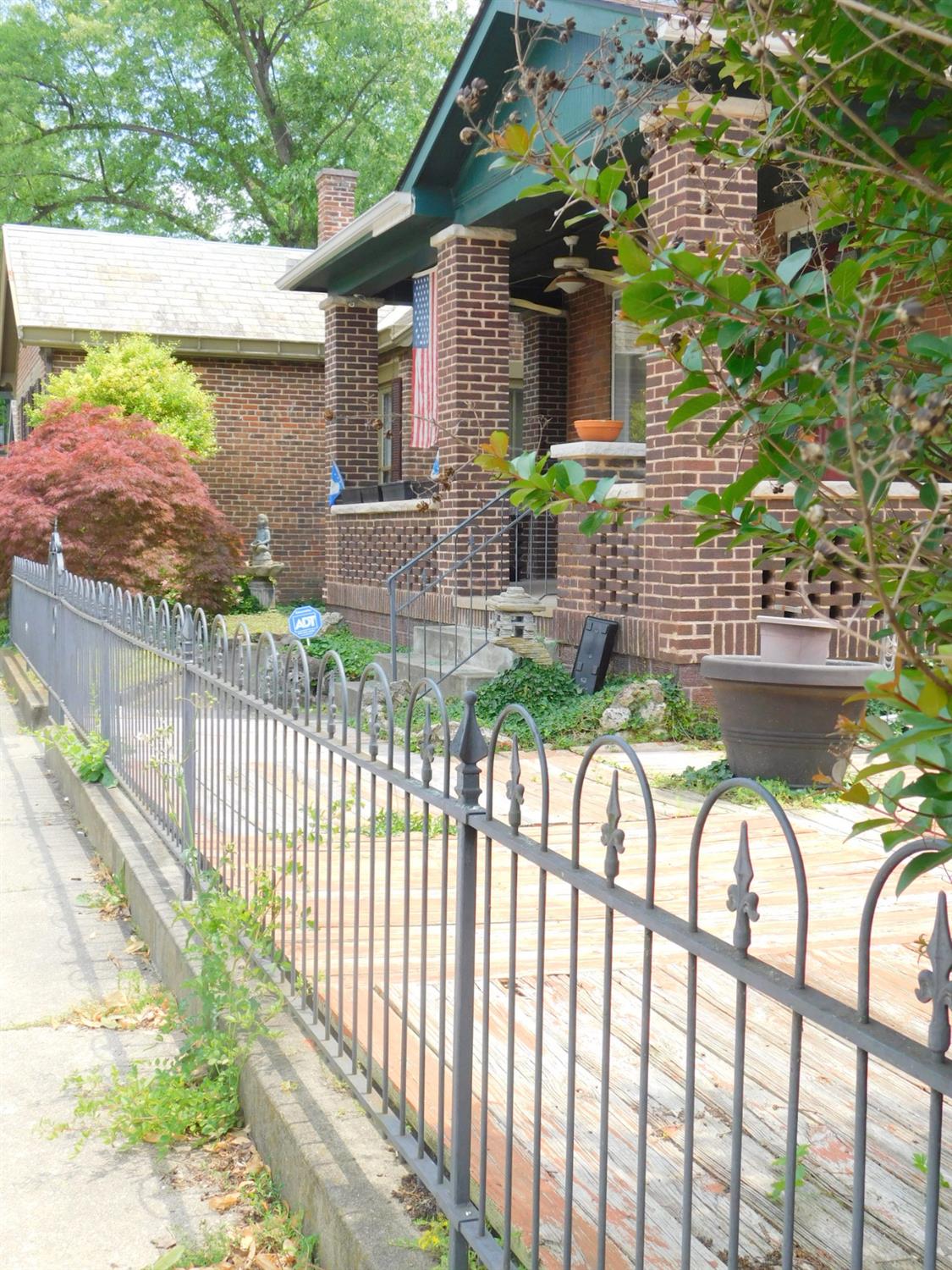 322 East 2nd Street Madison, IN 47250 - Photo 38 of 54 VIEW OF FENCING IN FRONT OF LOT