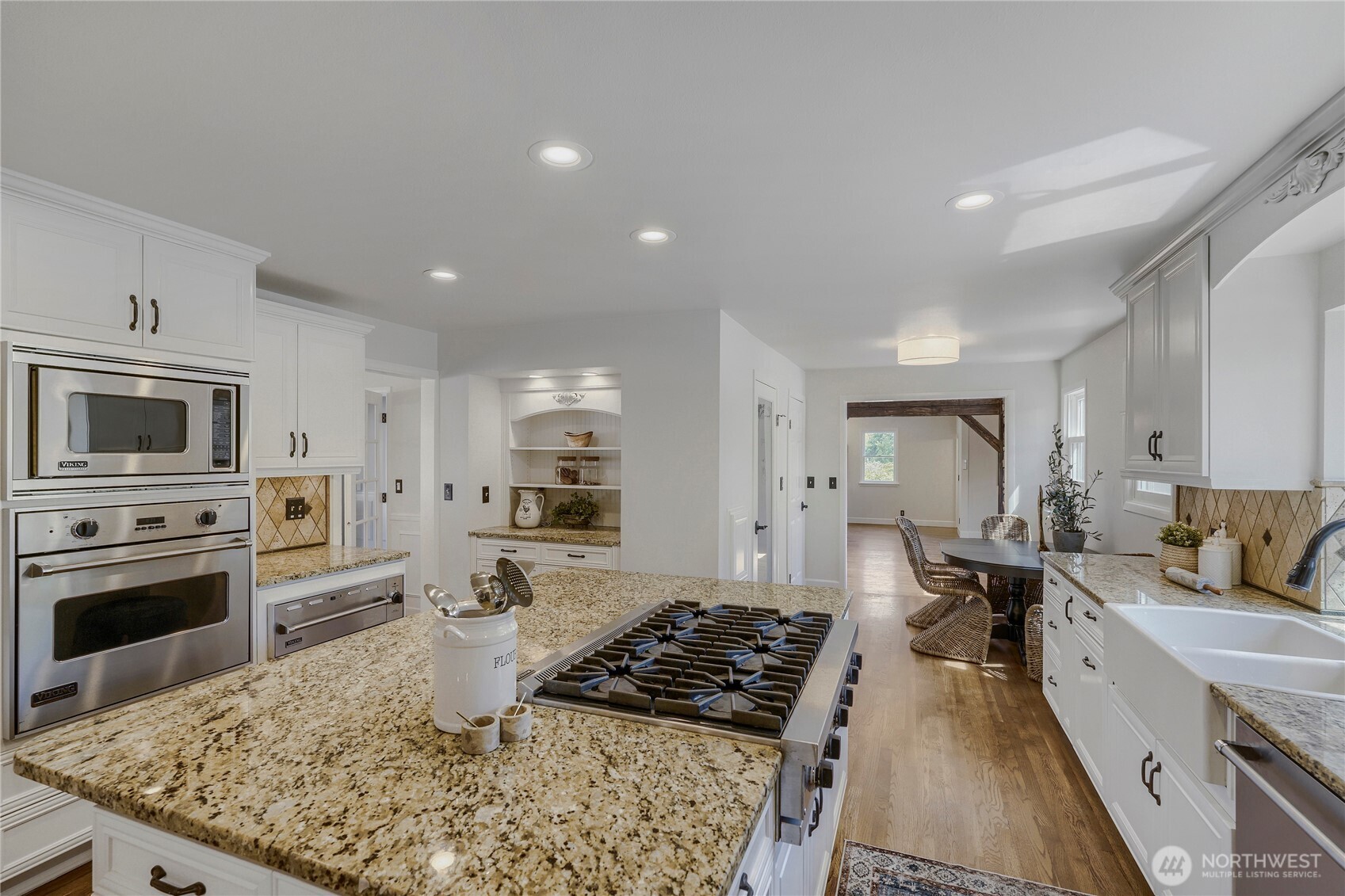 16066 Inglewood Road Northeast Kenmore, WA 98028 - Photo 19 of 40