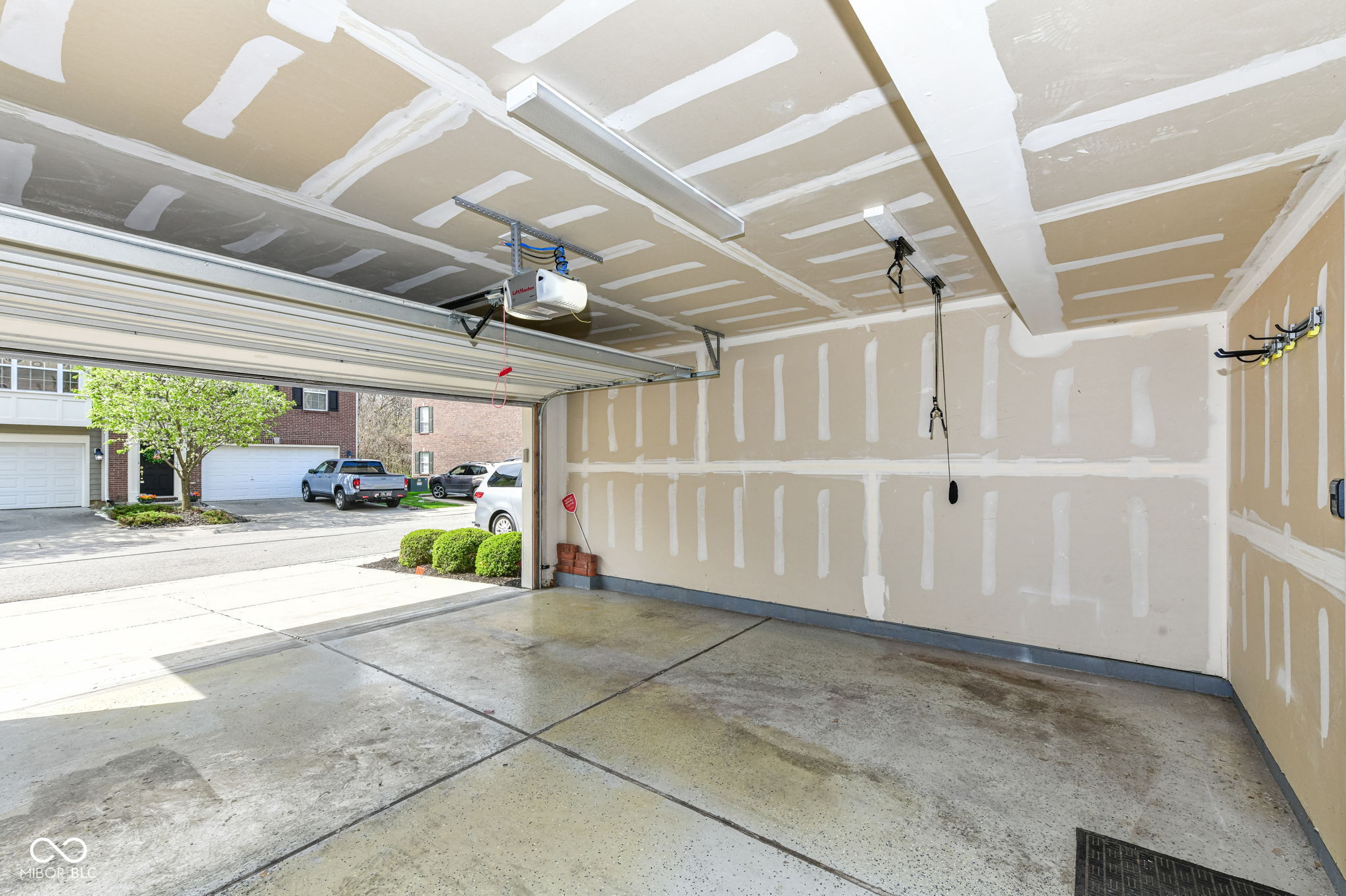 9050 Mercer Drive Fishers, IN 46038 - Photo 38 of 42