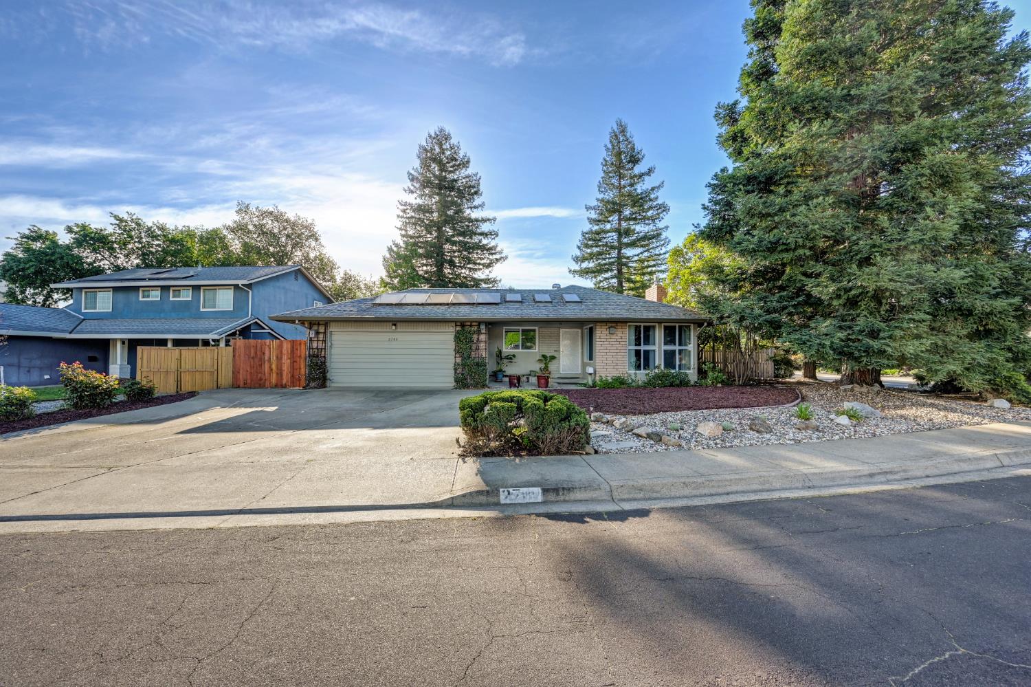 2700 Lassen Way Rocklin, CA 95677 - Photo 3 of 36 front view of a house with a patio