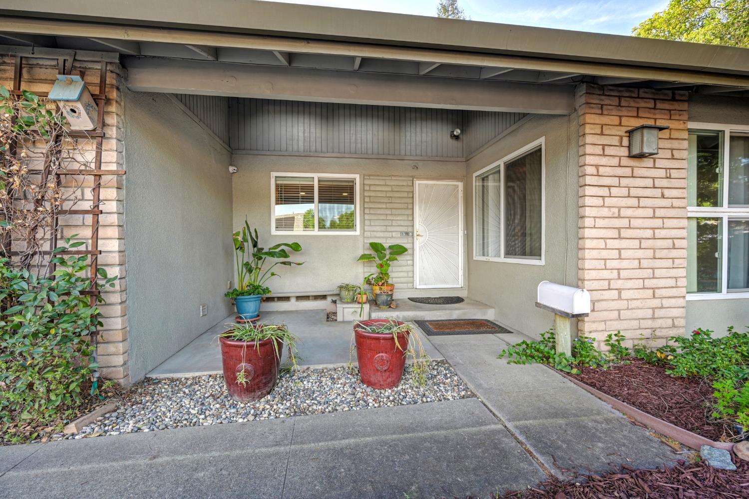 2700 Lassen Way Rocklin, CA 95677 - Photo 4 of 36 a view of a house with outdoor space and plants