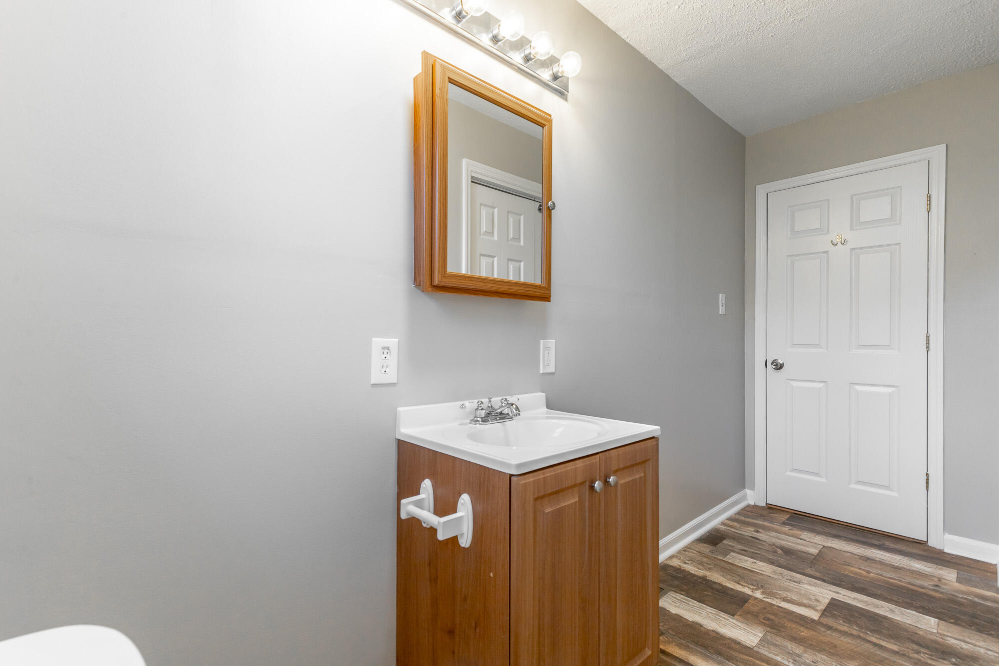 59 Meacham Road Rossville, GA 30741 - Photo 25 of 62 59 Meacham Road HD-64