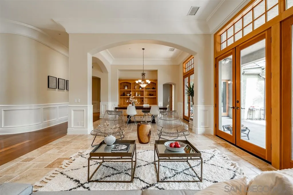 15195 Saddlebrook Lane Poway, CA 92064 - Photo 6 of 25