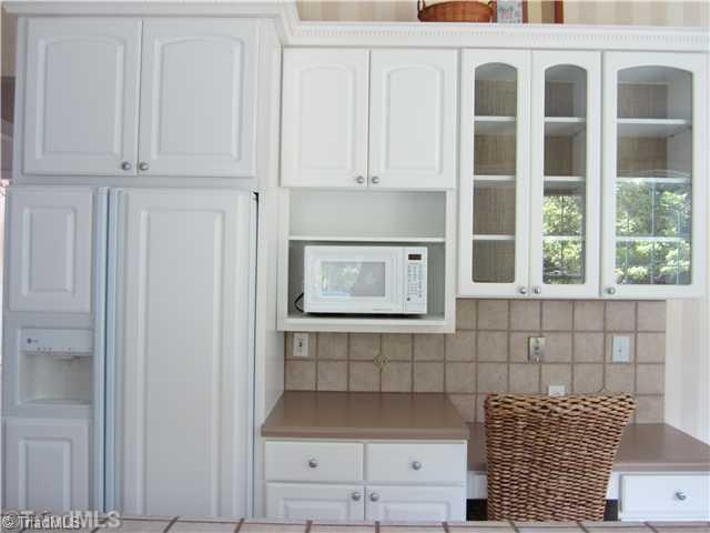 119 Manteo Road Lexington, NC 27295 - Photo 7 of 16 Kitchen.