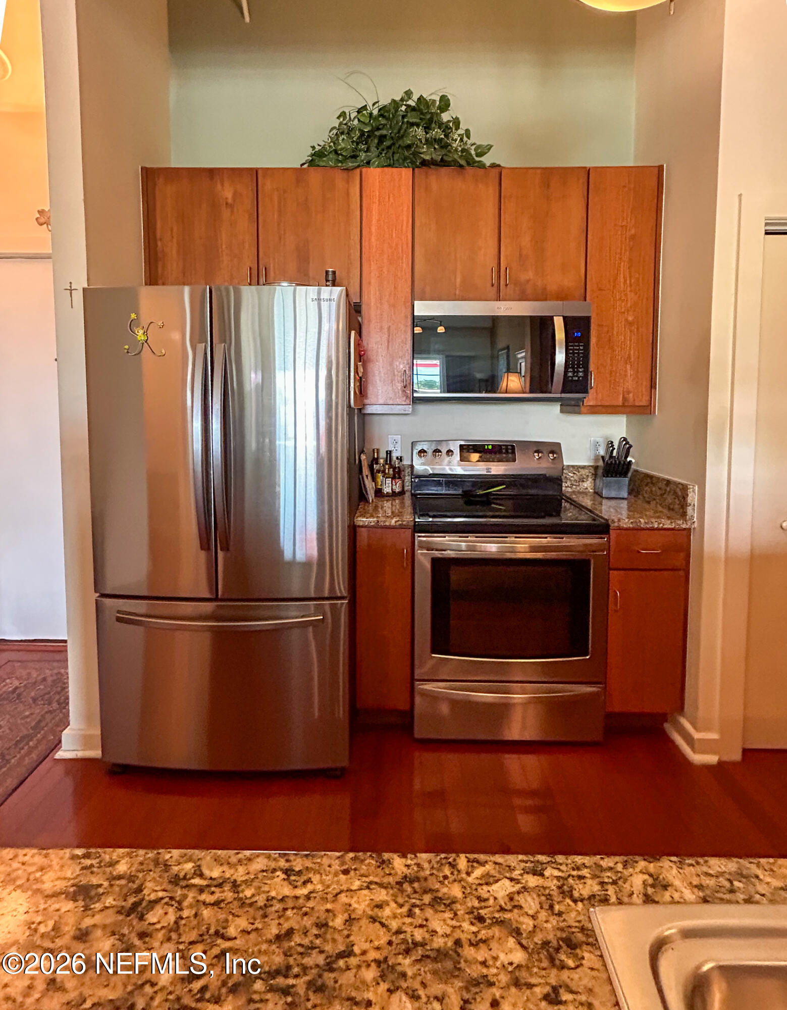 1661 Riverside Avenue, Unit 410 Jacksonville, FL 32204 - Photo 7 of 33 IMG_6840