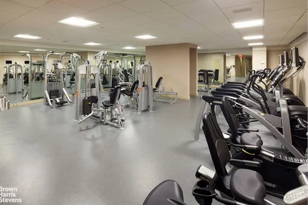 $2,450,000 | 18 West 48th Street, Unit 30B | Midtown Central
