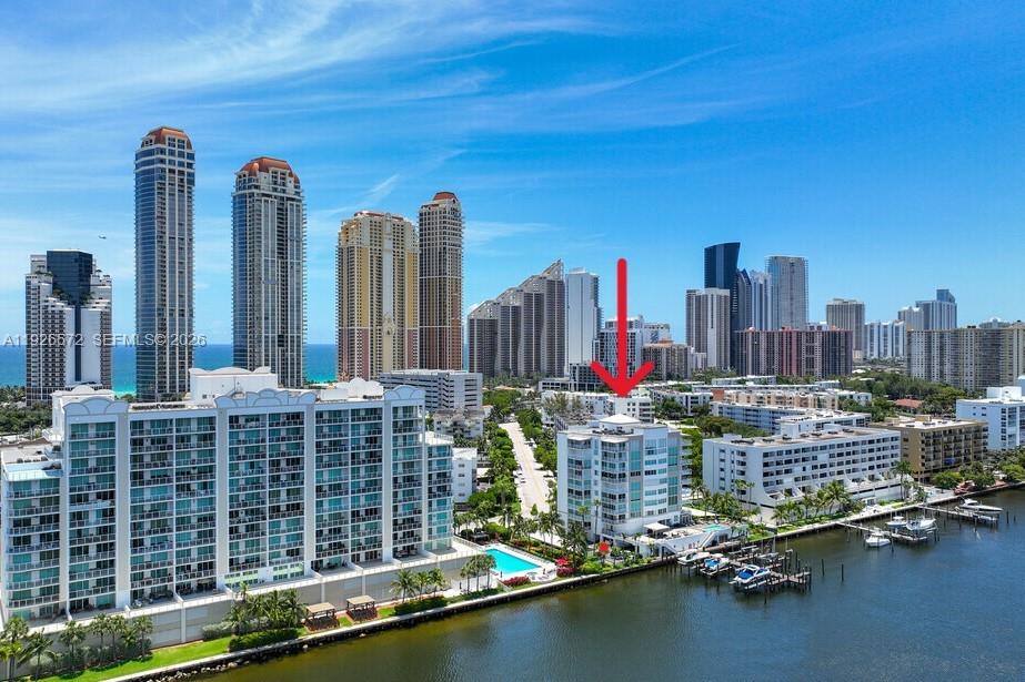 18000 North Bay Road, Unit 603 Sunny Isles Beach, FL 33160 - Photo 4 of 30
